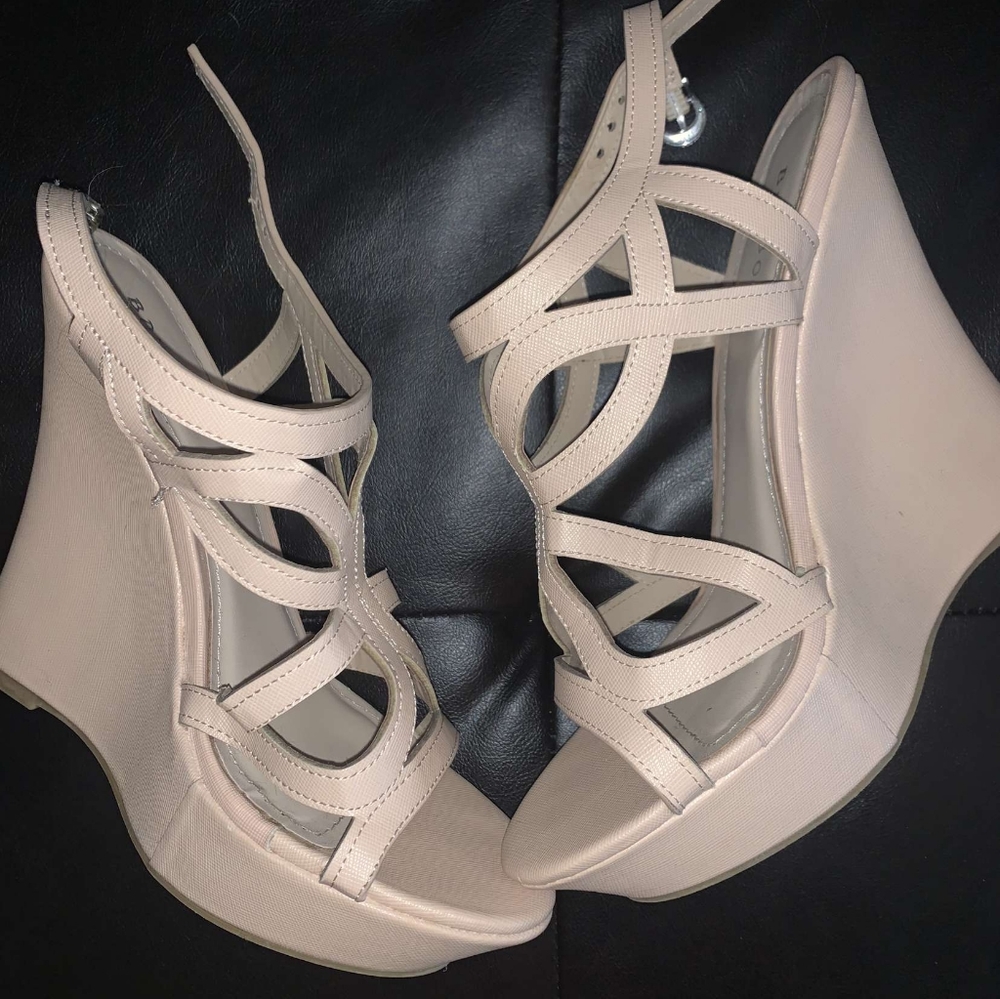Size 9 Bamboo wedges.